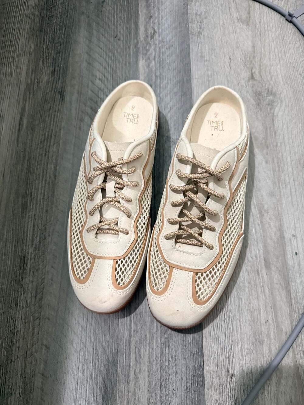 Time and Tru Women's Lace Up Mesh Mule Sneakers Size 9